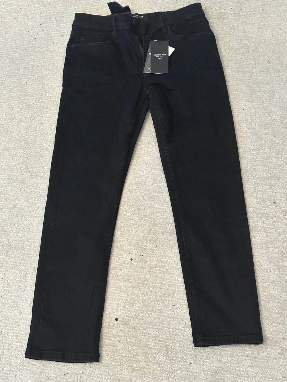 Kenneth Cole Men’s Black Slim Straight Jeans